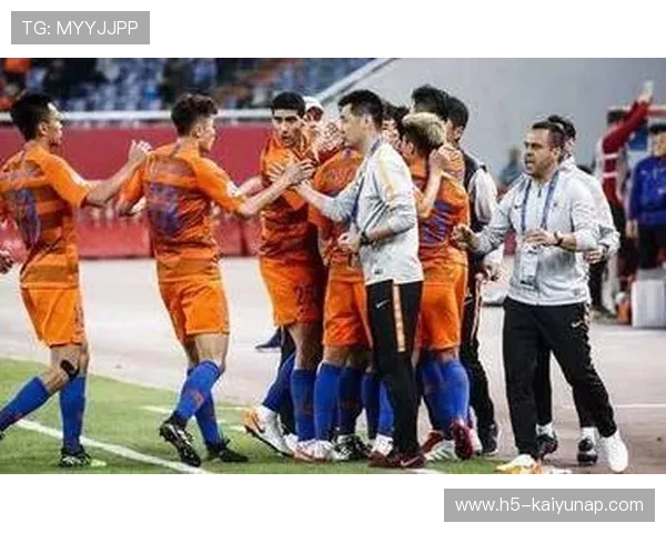 上海海港亚冠挑战柔佛，生死战迫在眉睫